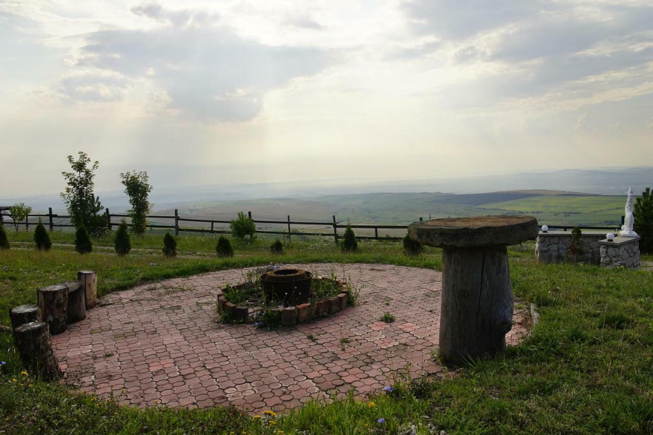 Pensiunea Cheile Apusenilor Sandulesti Esterno foto