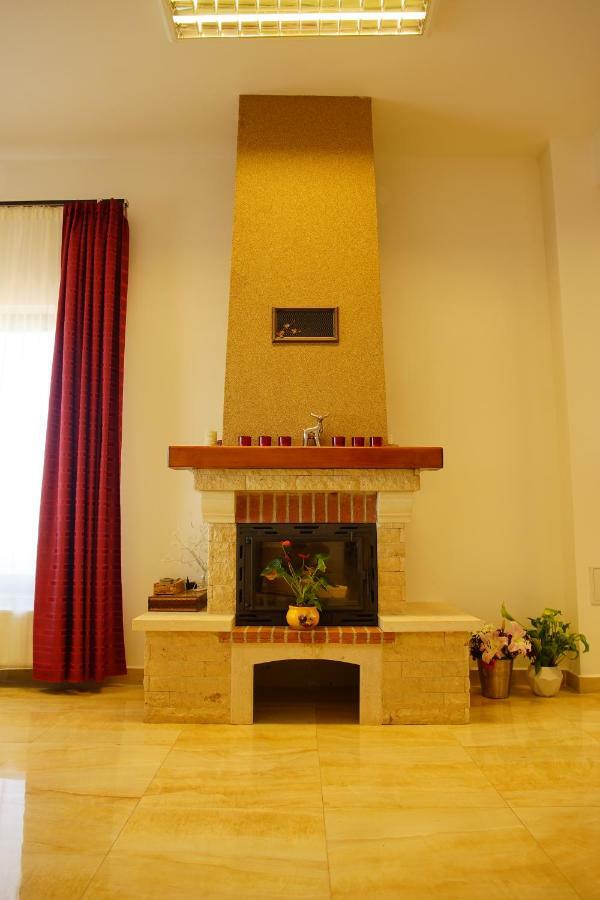 Pensiunea Cheile Apusenilor Sandulesti Esterno foto