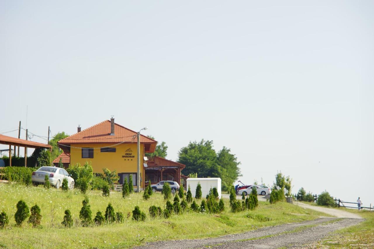 Pensiunea Cheile Apusenilor Sandulesti Esterno foto